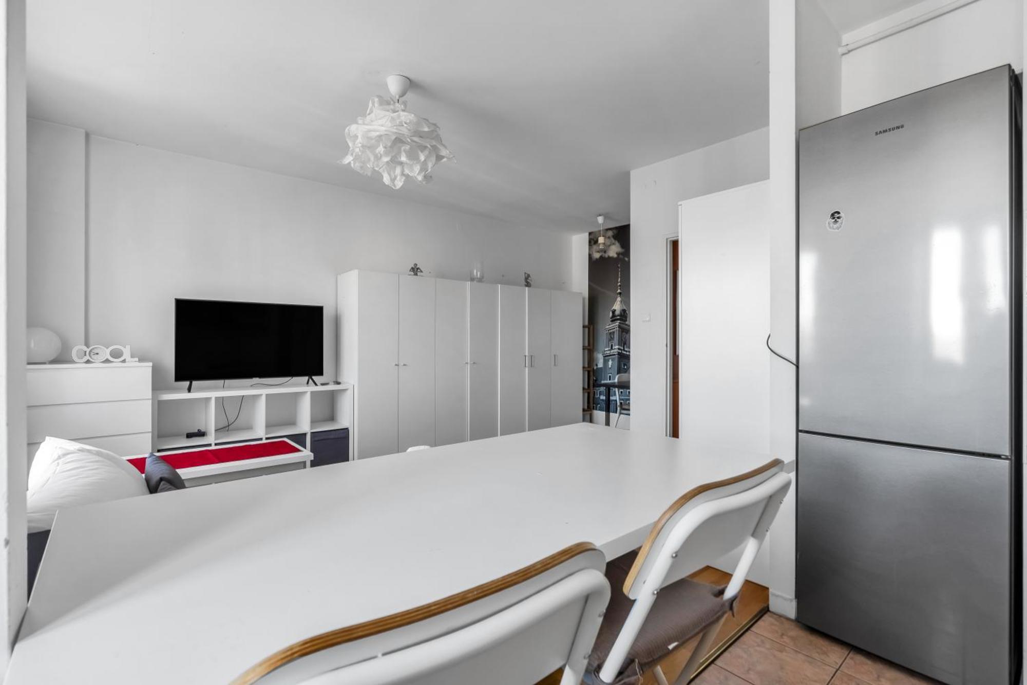Metro Kabaty Homely Apartament Warszawa